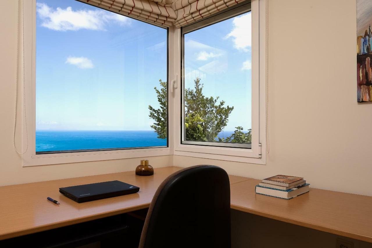 Villa Sunrise View By Madeira Sun Travel Σάντα Κρουζ Εξωτερικό φωτογραφία